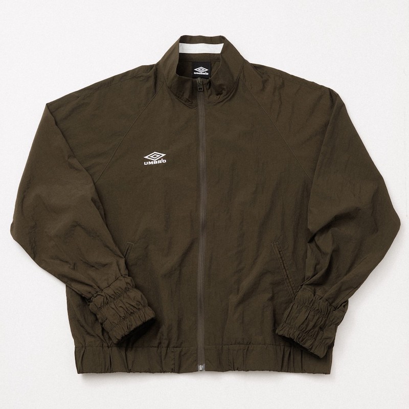 M TO R × UMBRO × BELPER3つのブランドの共演が描くスポーティ・モダン 