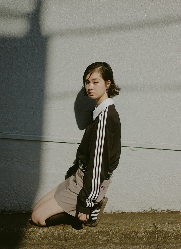 夢中さ、秋のadidasに。