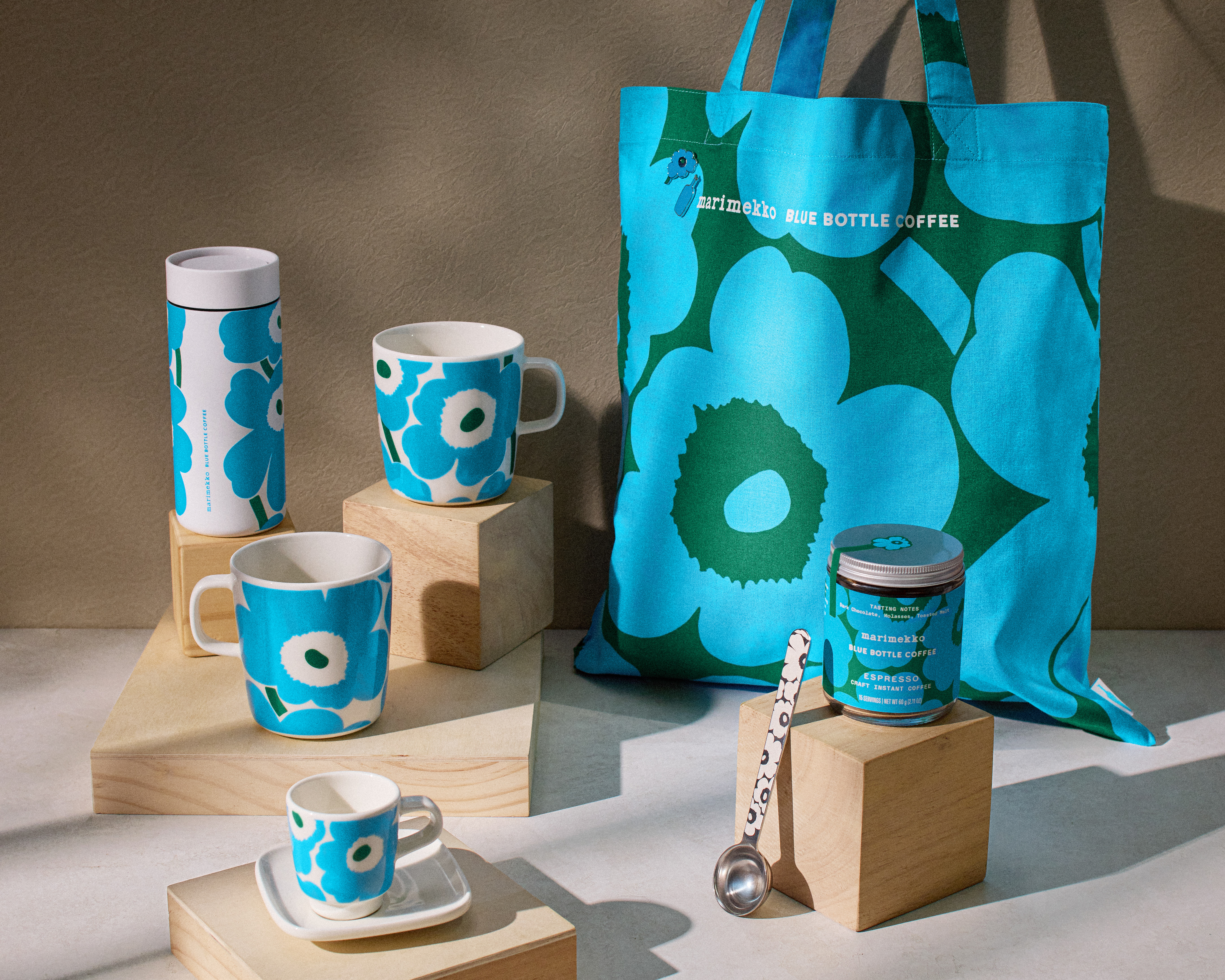 ウニッコ柄に染まる！BlueBottleCoffeeとMarimekkoのコラボが再び。