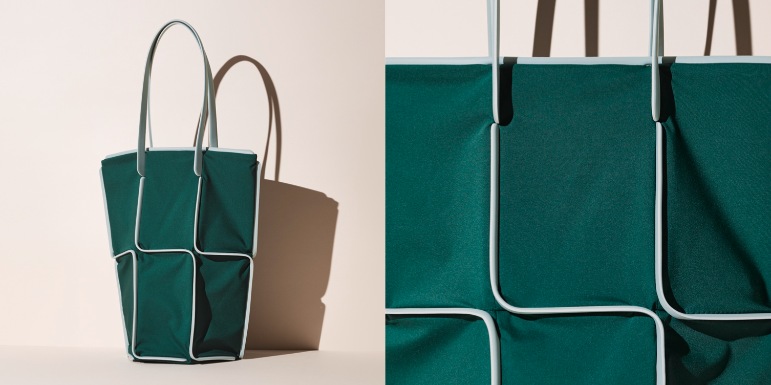 新年に選びたいバッグ。GOOD GOODS ISSEY MIYAKEから「FRAME」が登場 