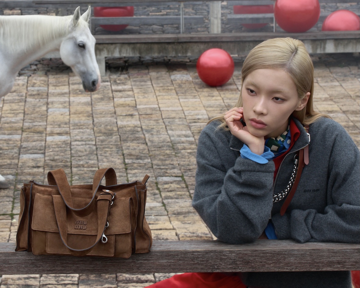 MIU MIUが幻想的な世界観で描き出す、チャイニーズ・ニューイヤー。