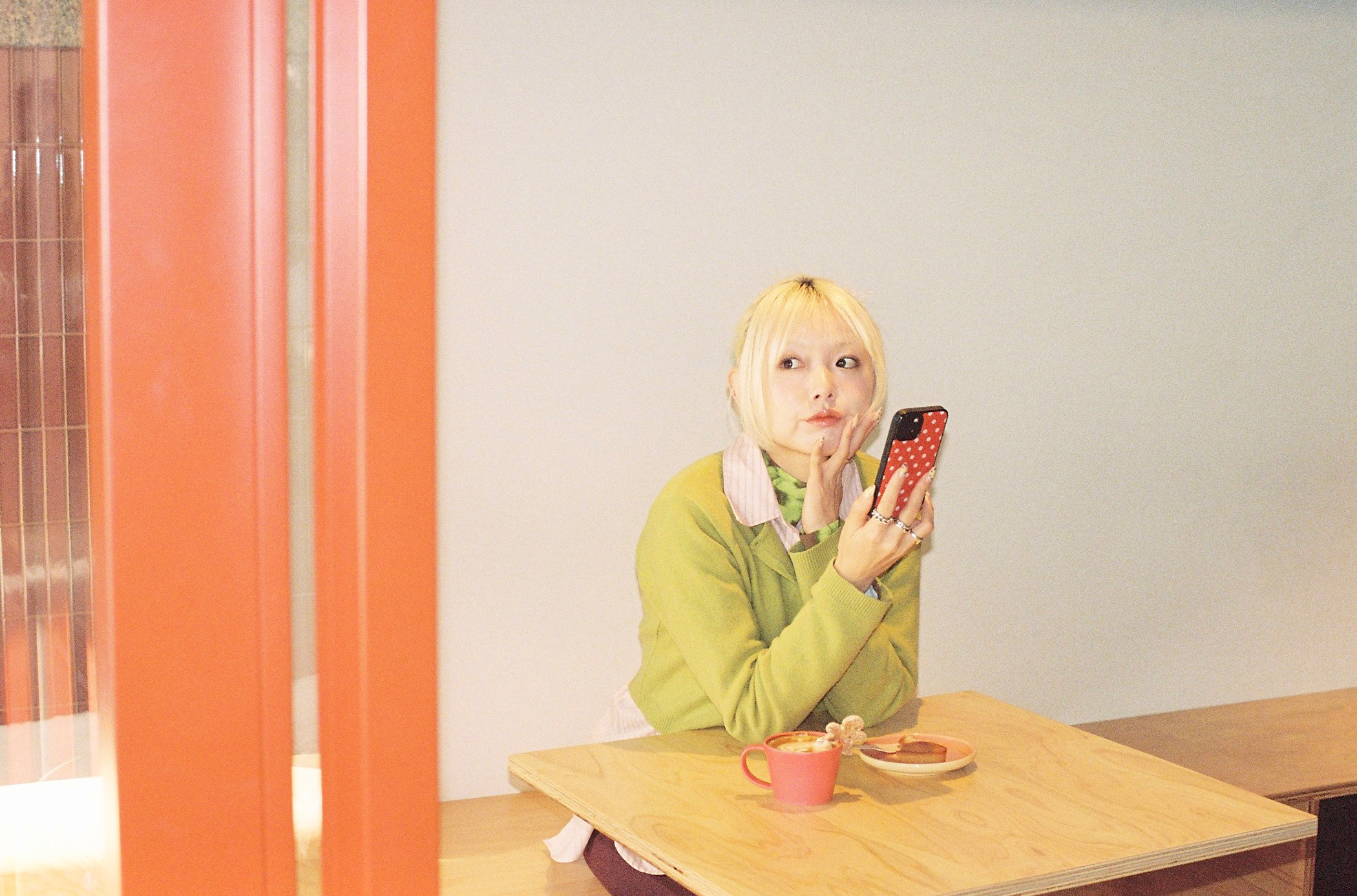 スマホ一つで、トレンドをつくる。   藤井早希子さんがAdobe Premiere iPhone版を体験！