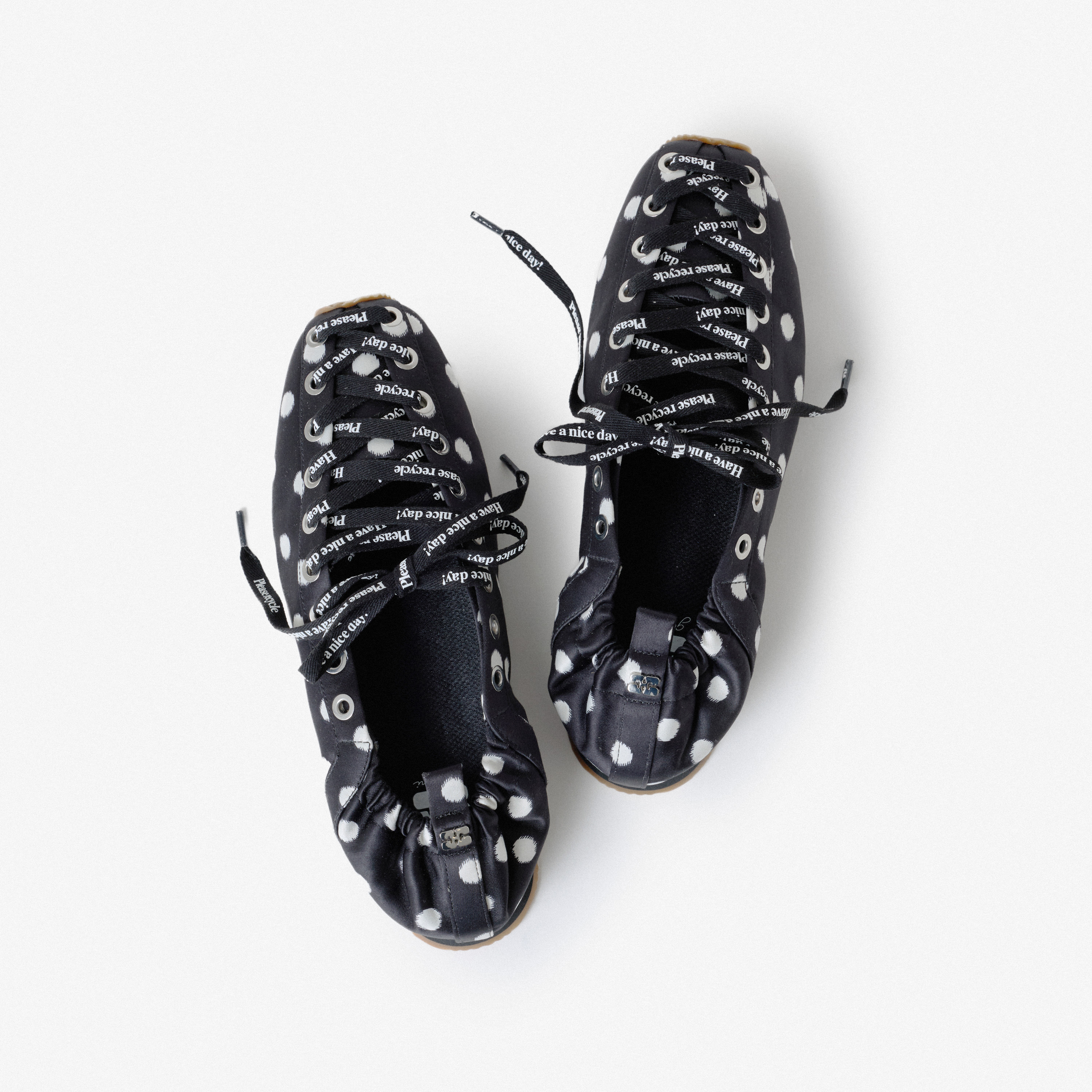 ガニーのシューズ